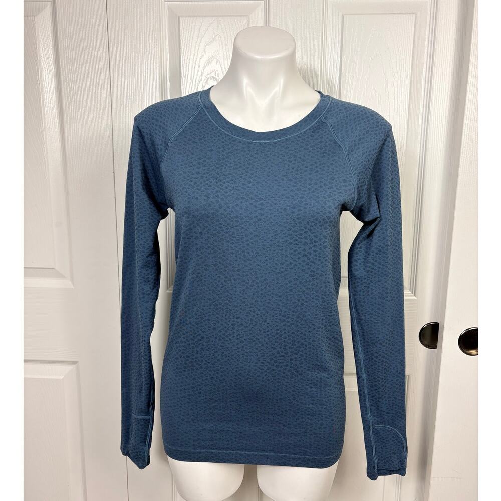 Athleta Swiftly Long Sleeve Tech Shirt Active Top Blue Cheetah Print Size M